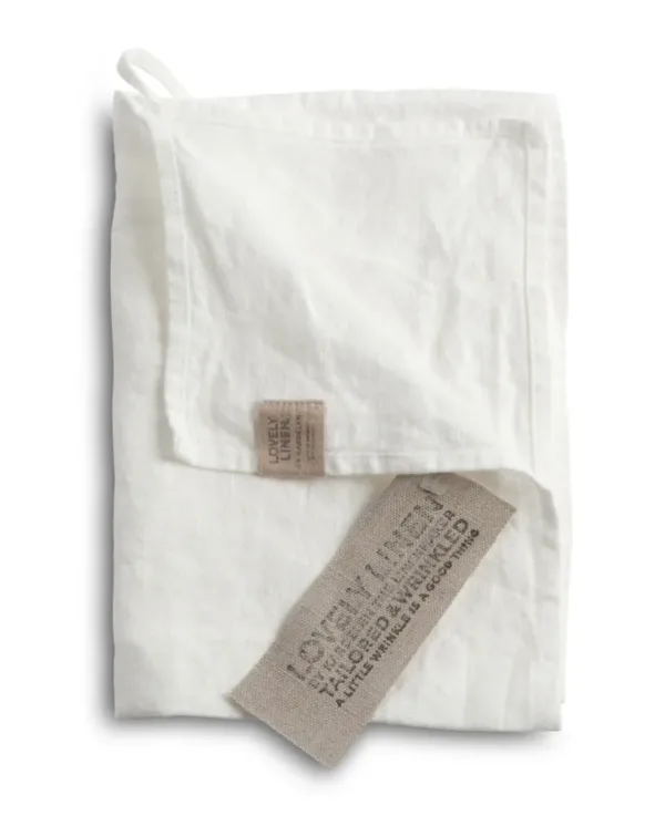 1037.jpg Ręcznik 35X50 LOVELY Off-White