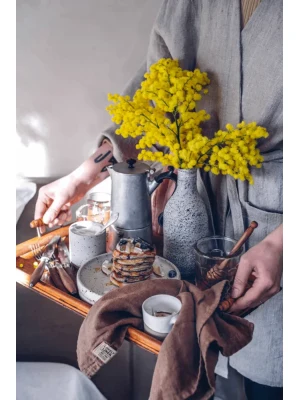 Inspiracyjna aranżacja z lnem Lovely Linen w kolorze Chocolate
