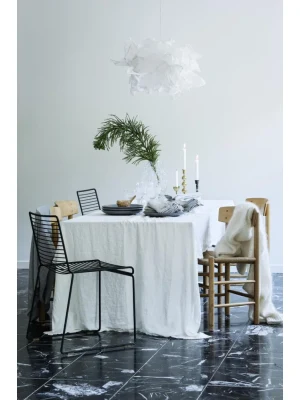 Obrus CLASSIC Off-White w aranżacji stołu