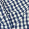 Fartuch MISTY Denim Blue - Kratka – zdjęcie aranżacyjne 3:4 Fartuch MISTY Denim Blue - Kratka – zdjęcie aranżacyjne